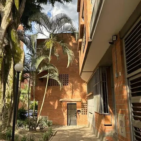 Apartamento Nuevo Laureles-Estadio 500 Mb Internet Medellin Exterior photo