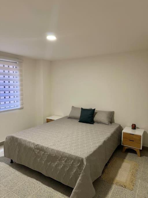 Apartment Nuevo Laureles-estadio 500 Mb Internet *