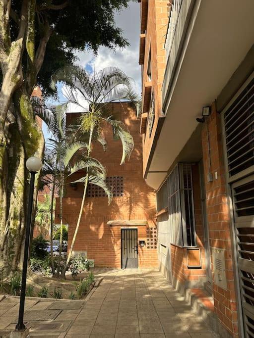 Nuevo Laureles-estadio 500 Mb Internet Apartment Medellin