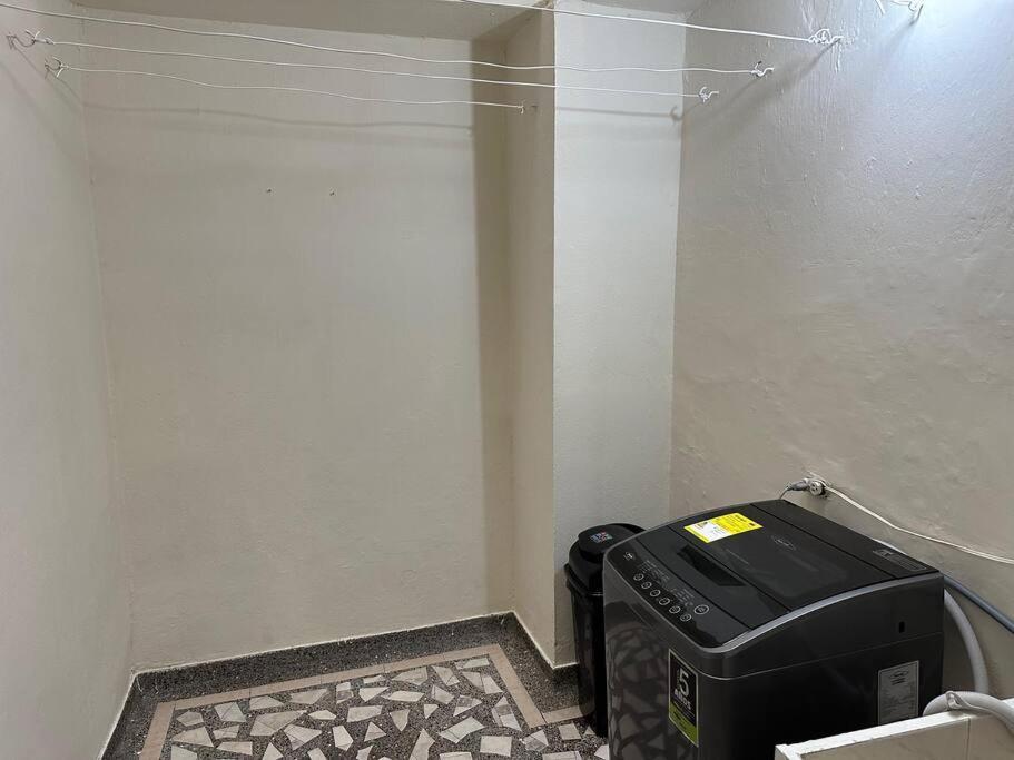 Apartment Nuevo Laureles-estadio 500 Mb Internet Medellin