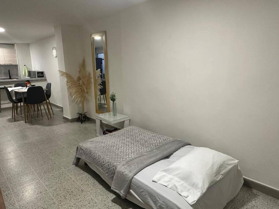 Nuevo Laureles-estadio 500 Mb Internet Apartment Medellin